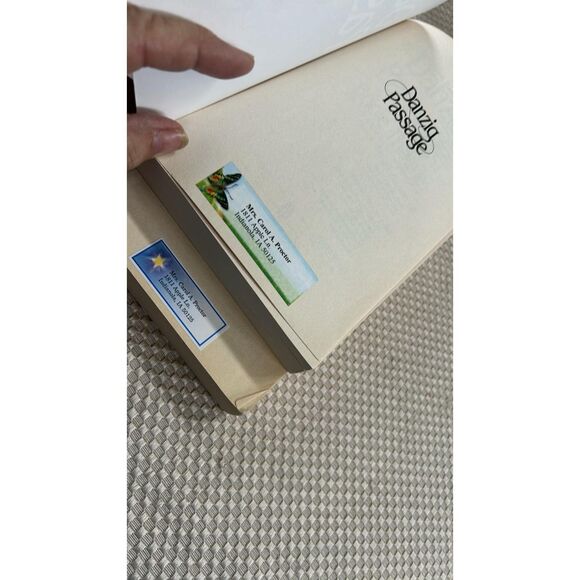 Lot of 2 Paperback Books By Bodie Thoene Jerusalem and Danzig Passage - Picture 5 of 5